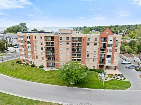 99 Robson Rd #601, Leamington, ON N8H 2M8