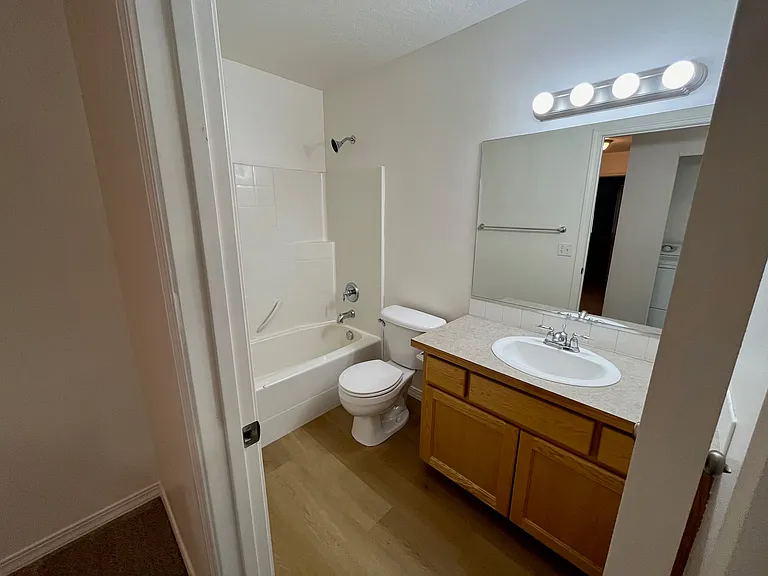 7327 N Bedford Ln — Photo 15