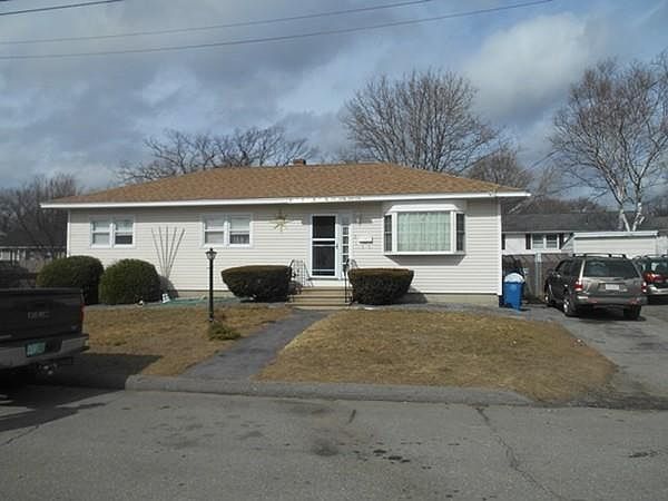 1st image of 5 Glenwood Dr