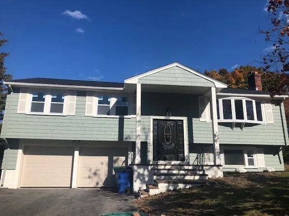 14 Grace Rd, Braintree, MA 02184