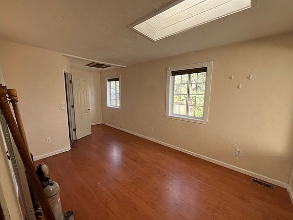 3rd image of 107 S Coraline St