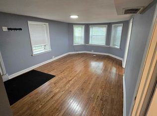 1519 S Tripp Ave #B, Chicago, IL 60623