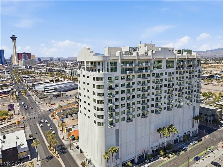 900 S Las Vegas Blvd #1215 — Photo 38