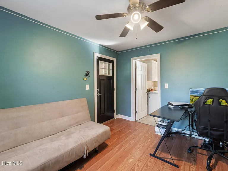 226 Church Rd — Photo 8