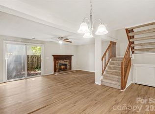 5912 Bayswater Ln, Charlotte, NC 28212