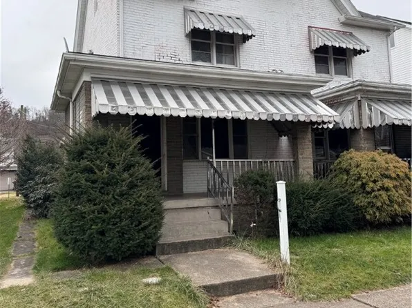 708 4th Ave, Ford City, PA 16226