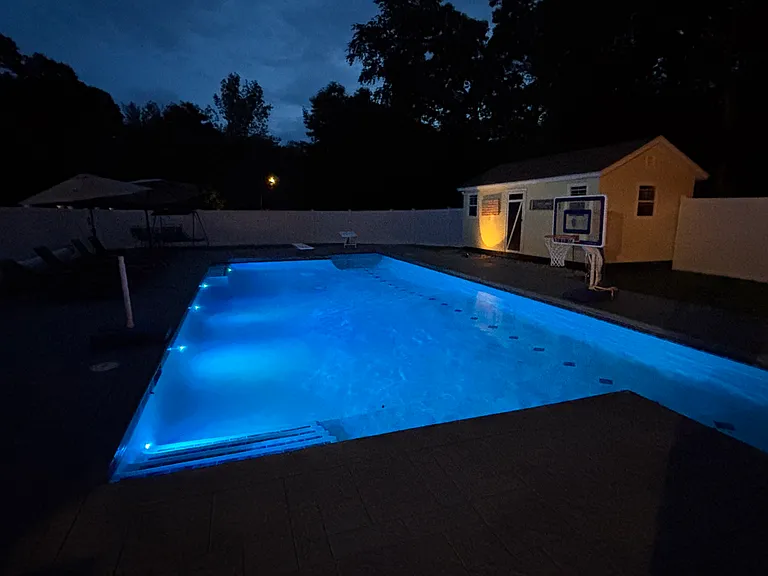 11 Windrose Dr — Photo 32