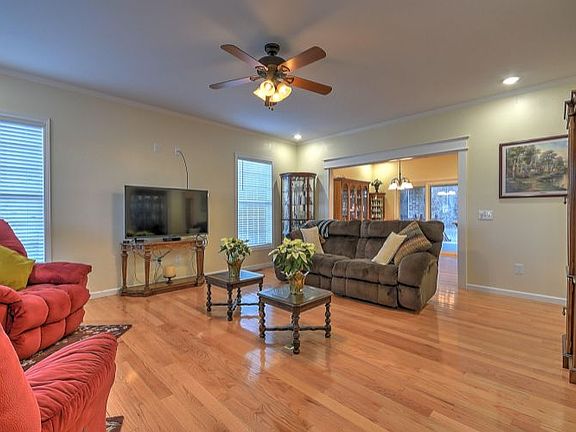 3rd image of 120 Ledgestone Way