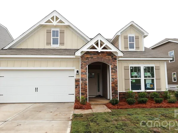 2007 Uplands Rd, Sherrills Ford, NC 28673