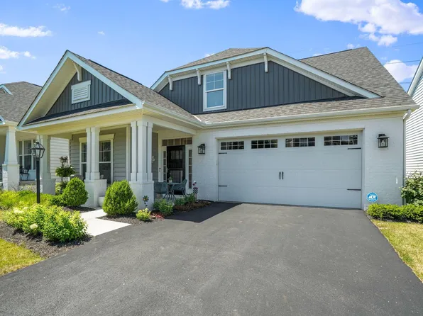 6348 Thomas Jeffrey Ln, New Albany, OH 43054