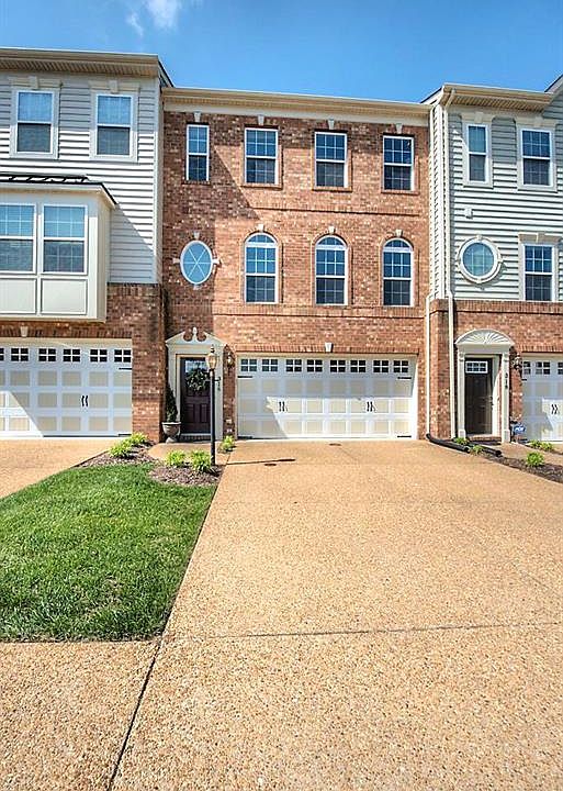 1st image of 316 Siena Ln