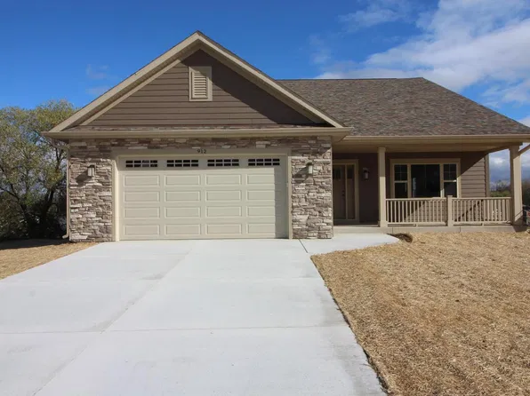 912 Fairway DRIVE, Twin Lakes, WI 53181