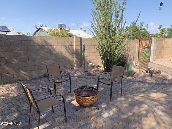 5th image of 2050 E Dunbar Dr
