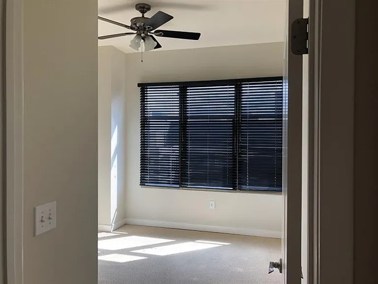 565 Peachtree St NE #1104 — Photo 12
