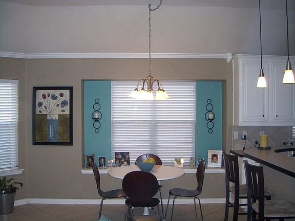 4th image of 4821 Western Meadows Ct