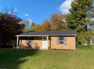 2825 Inca Ln, Winston Salem, NC 27103