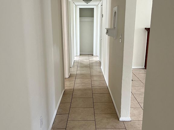 3rd image of 2704 Spring Park Rd
