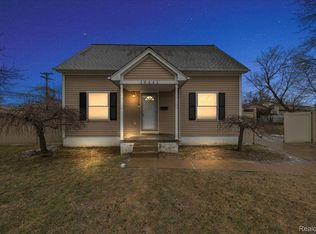 16441 Roberts St, Roseville, MI 48066