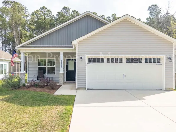 1163 Dan Owen Dr, Hampstead, NC 28443