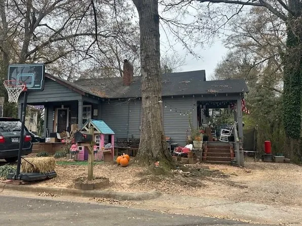 17 Stevens St NE, Rome, GA 30161