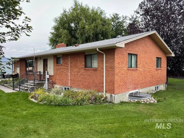 1956 Tesa Ave, Heyburn, ID 83336