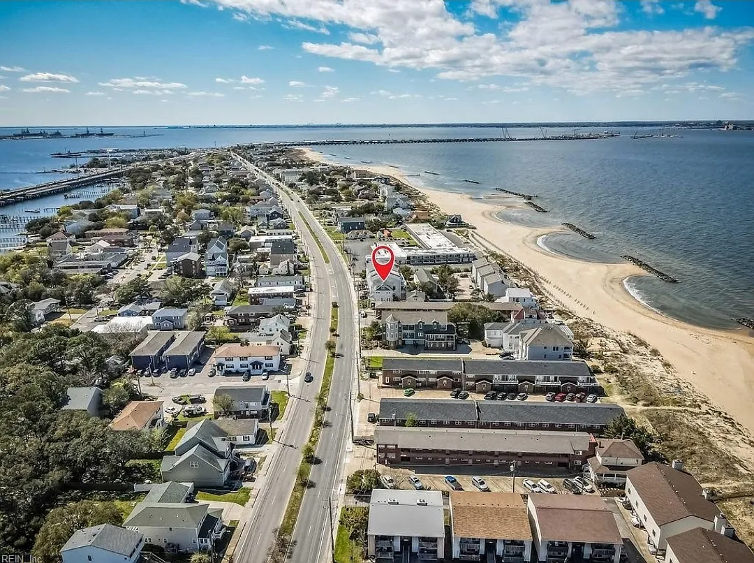 Photo 2 of 43 - 980 W Ocean View Ave #A - Norfolk, VA Building Photo - 980 W Ocean View Ave #A