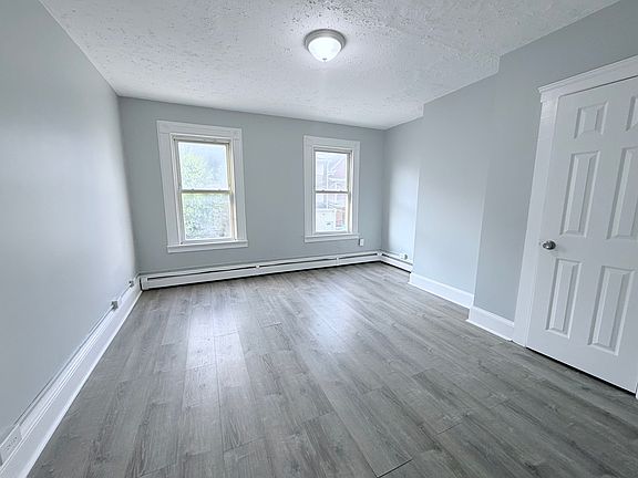 2nd image of 78-80 Franklin St #2