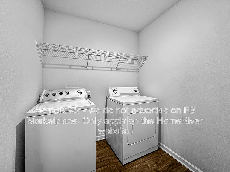 5578 Guinevere Ln — Photo 10