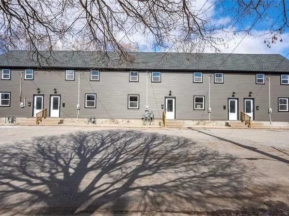 55 Winniett St, Brantford, ON N3T 1M6