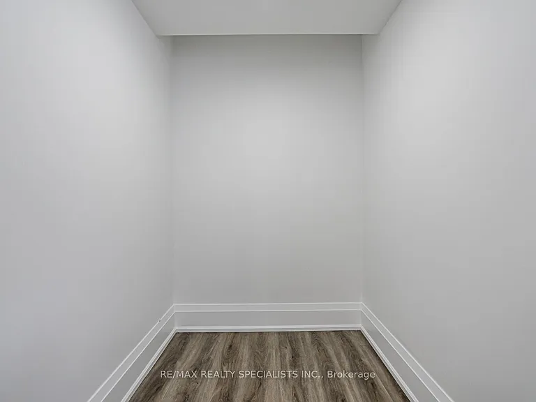 12 Deeth Dr #BASEMENT — Photo 25