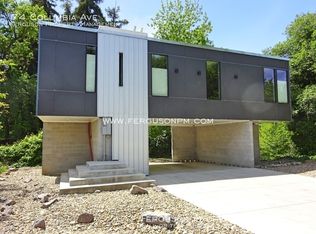 74 Columbia Ave, Roseville, CA 95678