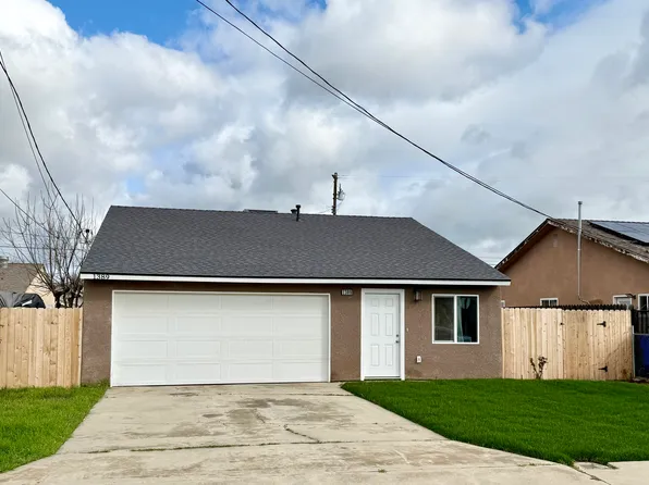 1389 E Magnolia Way, Dinuba, CA 93618