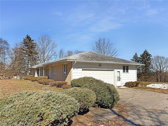 5th image of 10 Simmons Rd