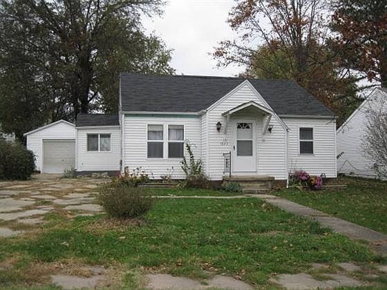 1st image of 1923 Clay St