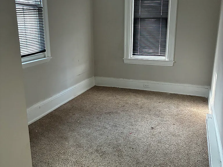 25 Pennsylvania Ave #1 — Photo 2
