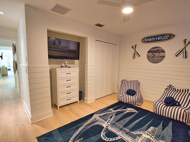 514 Everglades Dr — Photo 43