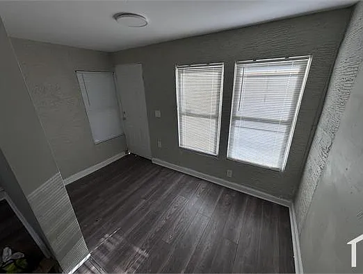 1636 E State St #1 — Photo 6