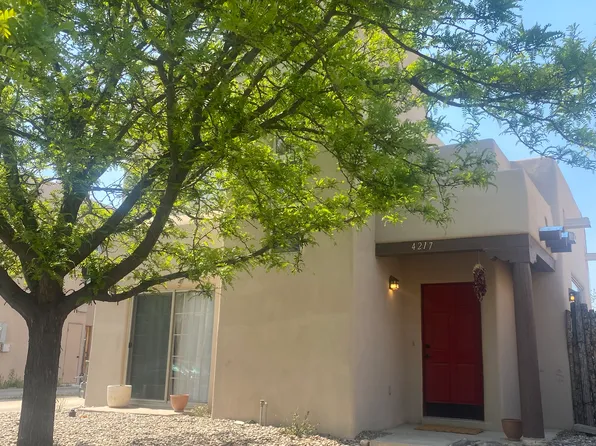 4217 Big Sky Rd, Santa Fe, NM 87507
