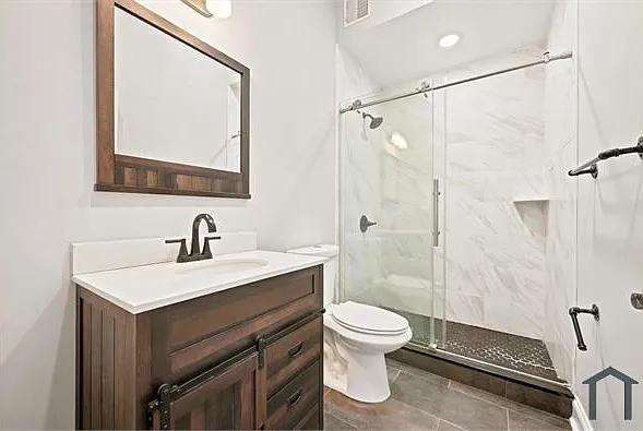 3220 W Diamond St #2 — Photo 17