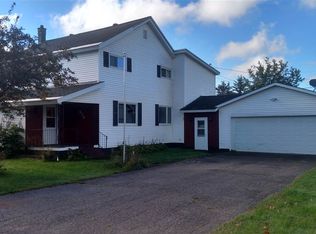 975 Patriot St, Ishpeming, MI 49849