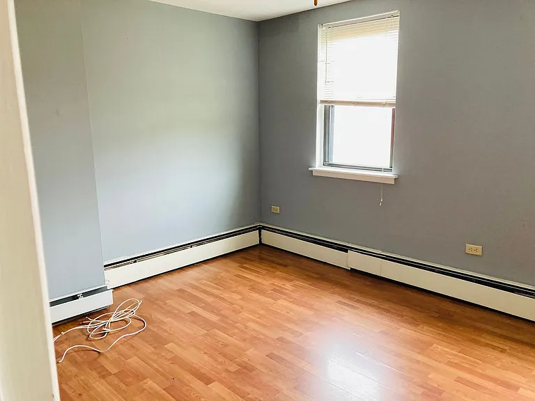 845 Western Avenue — Photo 17