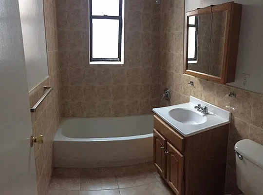 Rented by Smart NY Realty LLC | media 19