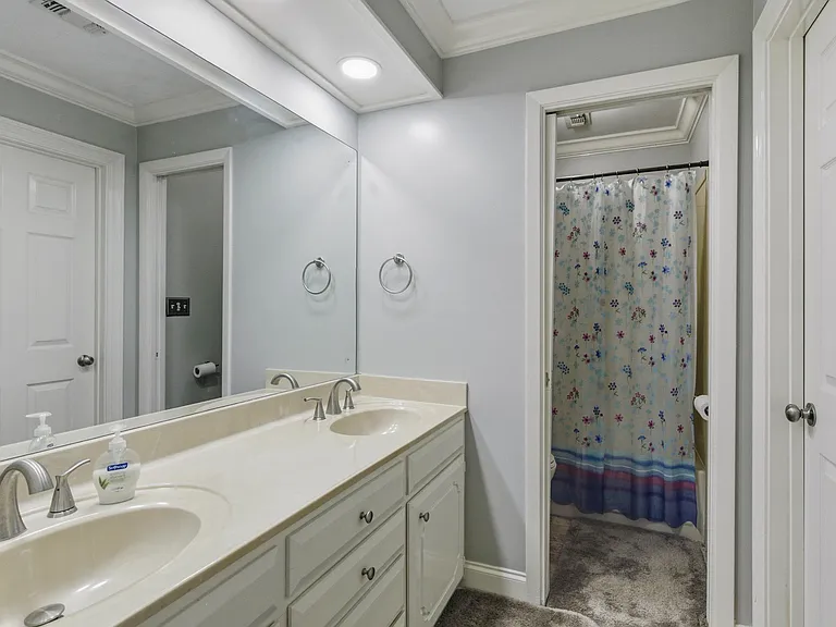 1540 Lakeside Dr #1540 — Photo 14