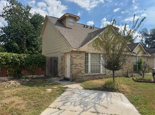 10012 Ridgecoral Dr, Houston, TX 77038