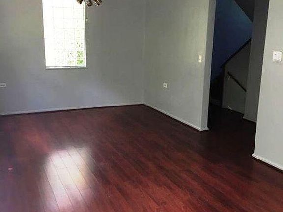 3rd image of 53 Burley Cir
