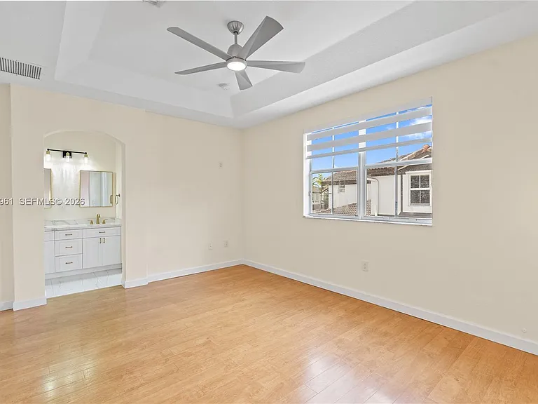 11476 NW 77th Ln — Photo 27