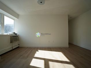740 E 7th St, Boston, MA 02127