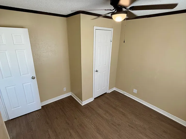 4619 Rhonda St #1A — Photo 15