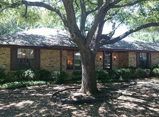 4401 Quail Hollow Rd, Fort Worth, TX 76133