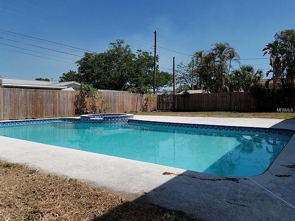 3rd image of 7145 17th St N